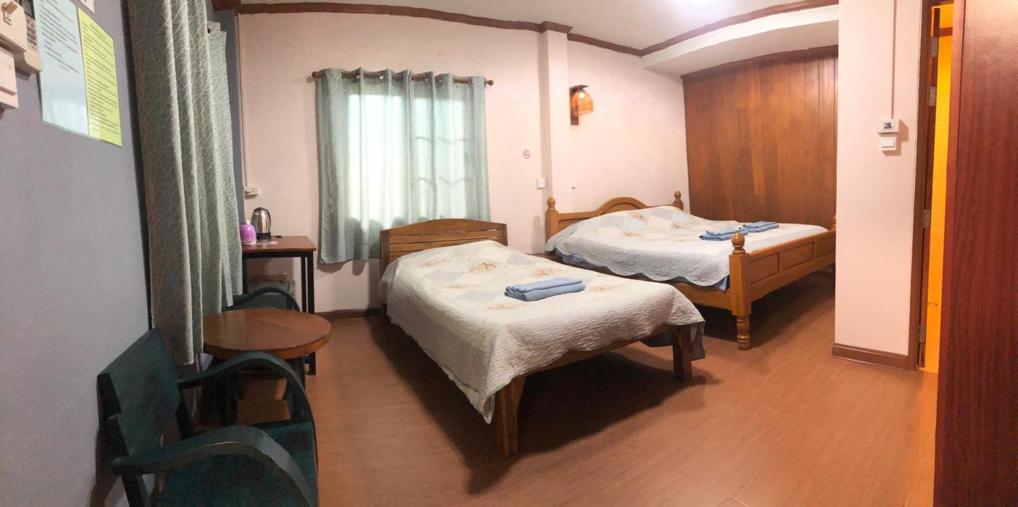 甘烹碧 泰国瑞恩班里南旅馆酒店 外观 照片