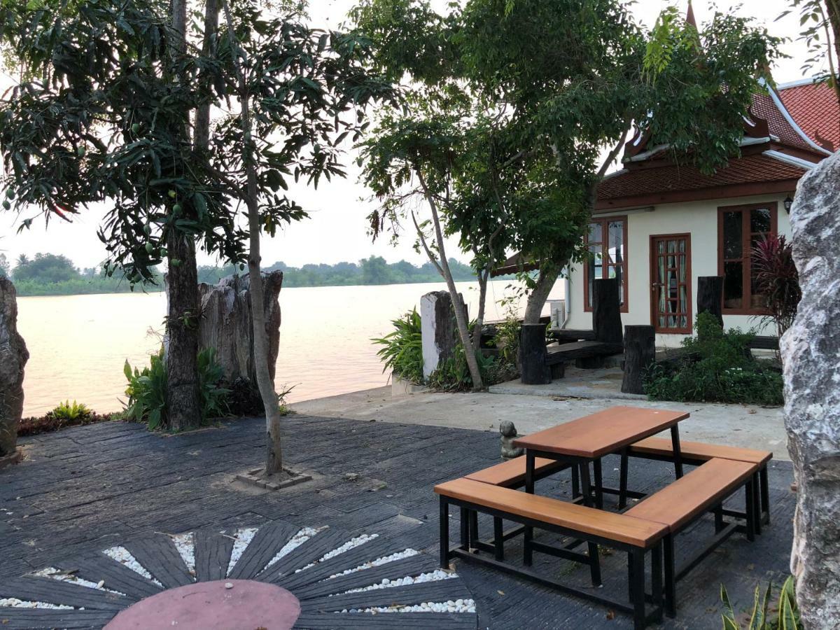 甘烹碧 泰国瑞恩班里南旅馆酒店 外观 照片